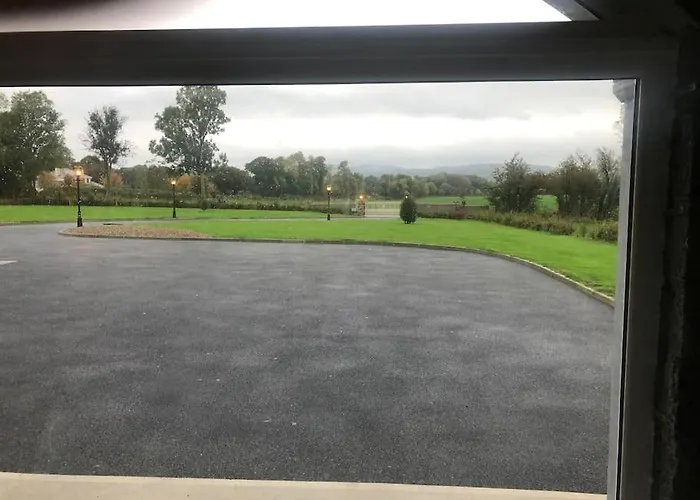 Ard Alainn Lodge, Adorable Setting, Scenic Views Appartement *